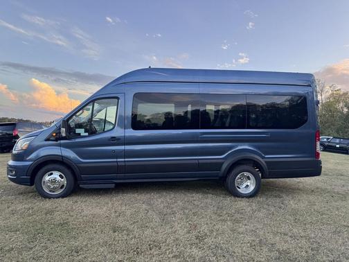 2025 Ford Transit-350 XLT