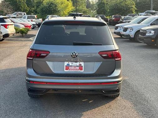 2023 Volkswagen Tiguan 2.0T SE R-Line Black