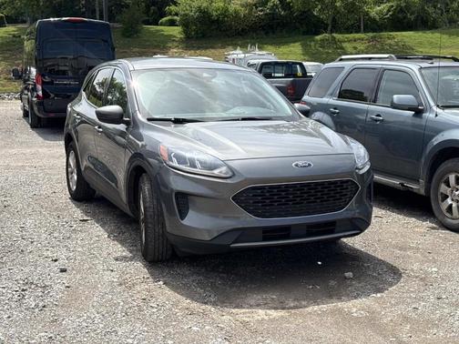 CARBONIZED GRAY 2021 Ford Escape SE