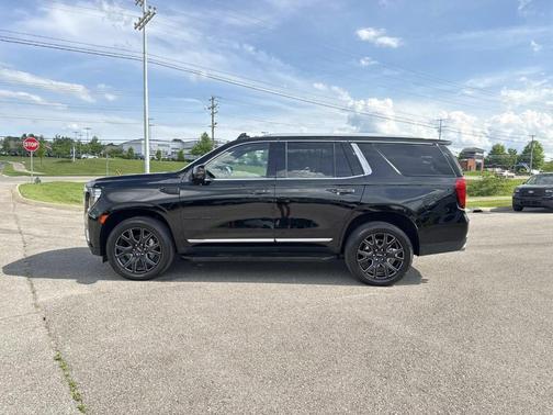 Onyx Black 2024 GMC Yukon DENALI