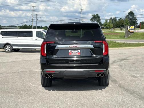 Onyx Black 2024 GMC Yukon DENALI