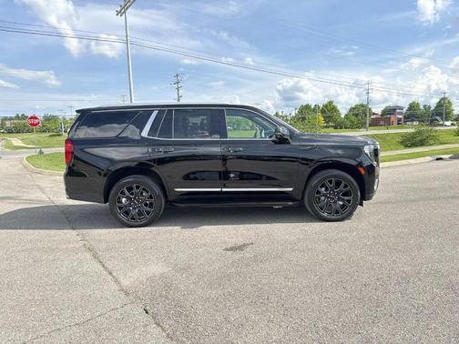 Onyx Black 2024 GMC Yukon DENALI