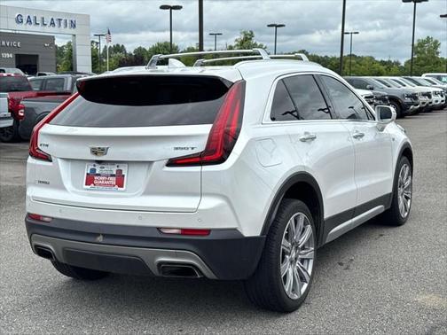 2020 Cadillac XT4 Premium Luxury
