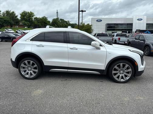 2020 Cadillac XT4 Premium Luxury
