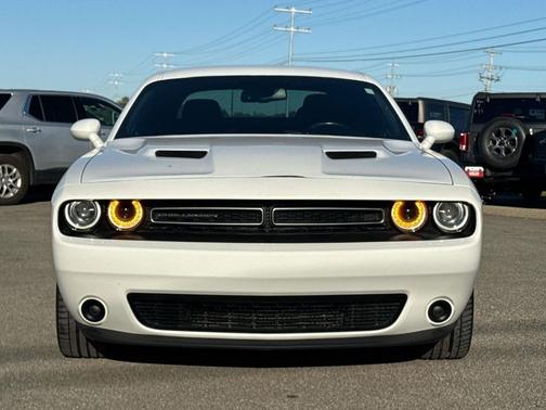 2017 Dodge Challenger SXT