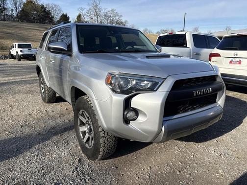 2020 Toyota 4Runner TRD Off Road