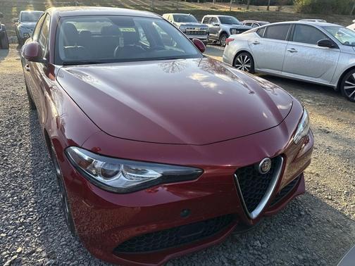 2018 Alfa Romeo Giulia Ti Sport