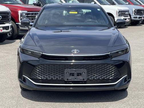 2023 Toyota Crown XLE
