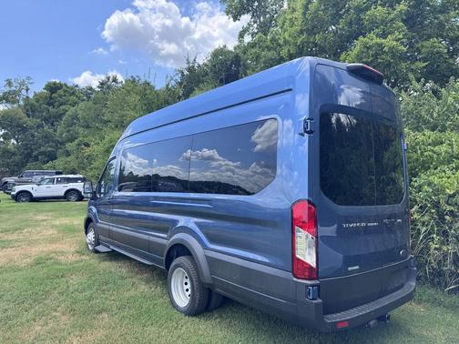 2025 Ford Transit-350 XLT