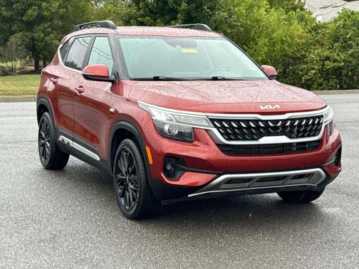2022 Kia Seltos Nightfall Edition