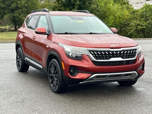 2022 Kia Seltos Nightfall Edition