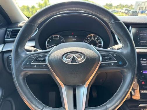 2021 INFINITI QX50 LUXE