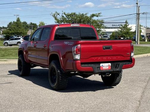 Barcelona Red Metallic 2021 Toyota Tacoma TRD SPORT