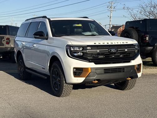 2025 Ford Expedition Tremor