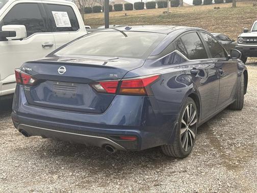 2020 Nissan Altima SR FWD