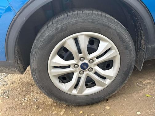 2020 Ford Escape S