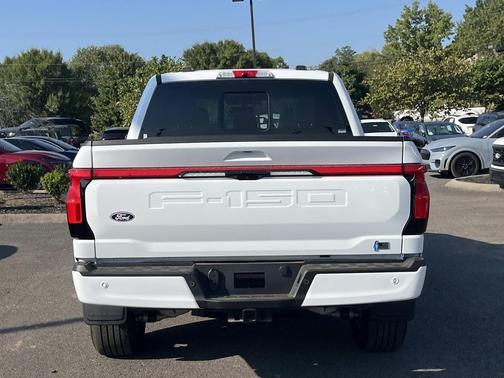2025 Ford F-150 Lightning LARIAT