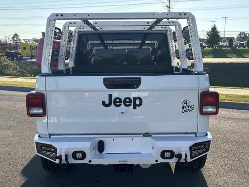 2023 Jeep Gladiator Willys 4x4