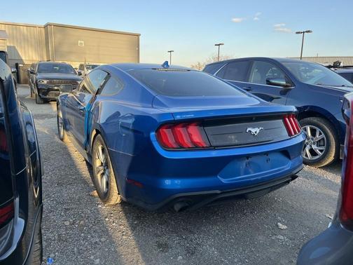 2020 Ford Mustang EcoBoost