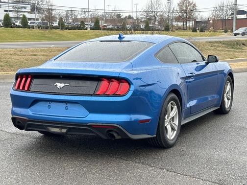 2020 Ford Mustang EcoBoost