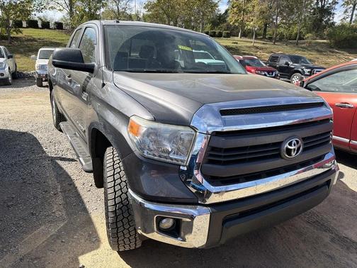 2014 Toyota Tundra SR5