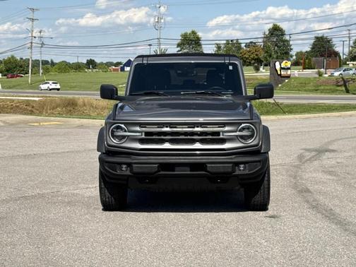 CARBONIZED GRAY METALLIC 2023 Ford Bronco