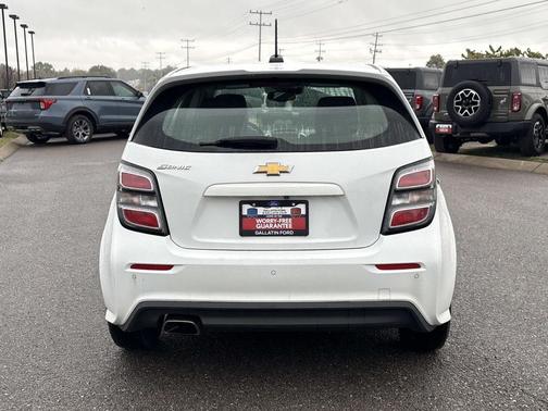 2020 Chevrolet Sonic FWD Hatchback 1FL 5-Door
