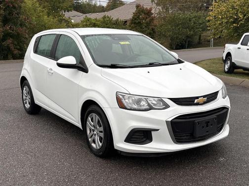 2020 Chevrolet Sonic FWD Hatchback 1FL 5-Door