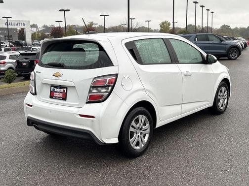 2020 Chevrolet Sonic FWD Hatchback 1FL 5-Door