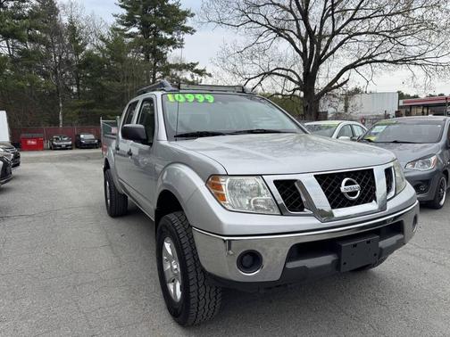 Radiant Silver 2011 Nissan Frontier SV