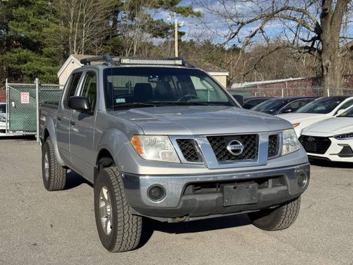 Radiant Silver 2011 Nissan Frontier SV