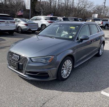 2016 Audi A3 e-tron 1.4T Premium