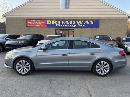 Shadow Blue Metallic 2010 Volkswagen CC Sport