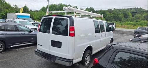 2020 Chevrolet Express 2500 RWD 2500 Regular Wheelbase WT
