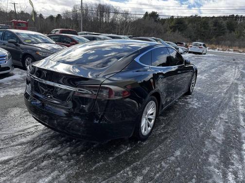 2018 Tesla Model S 75D