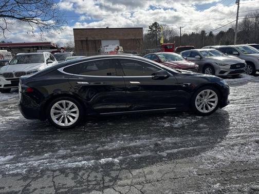 2018 Tesla Model S 75D