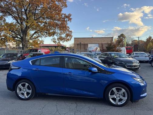 2017 Chevrolet Volt LT