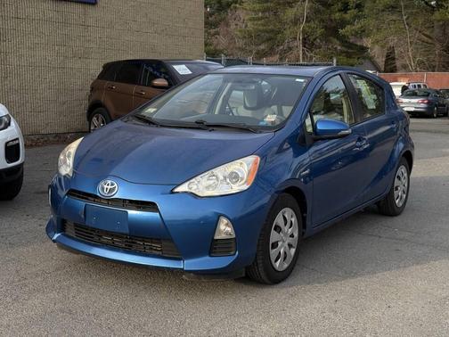 Blue Streak Metallic 2014 Toyota Prius c One