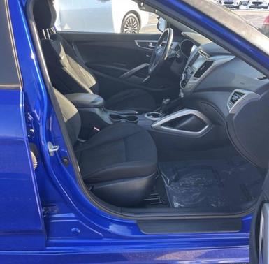 Marathon Blue Pearl 2013 Hyundai Veloster RE:MIX