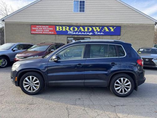 2011 Volkswagen Tiguan SE