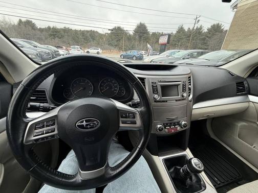 2014 Subaru Outback 2.5i Premium