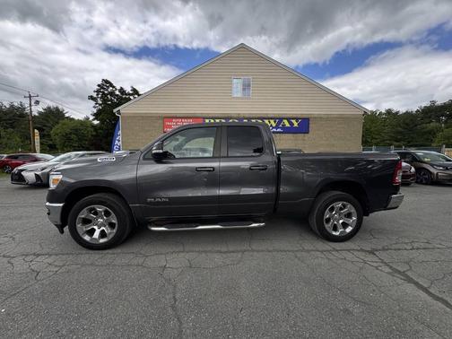 Granite Crystal Metallic Clearcoat 2021 RAM 1500 Big Horn/Lone Star