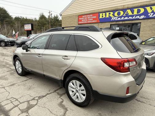 2017 Subaru Outback 2.5i Premium