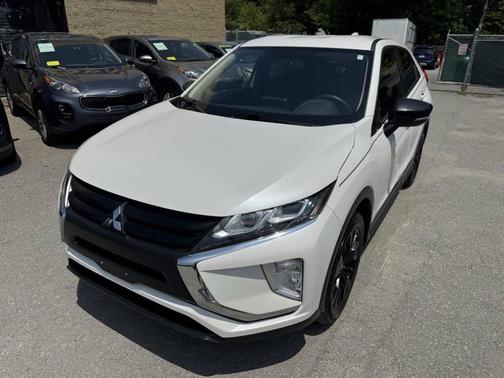Pearl White 2019 Mitsubishi Eclipse Cross LE