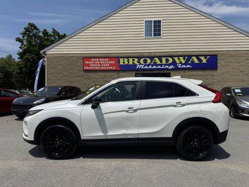 Pearl White 2019 Mitsubishi Eclipse Cross LE