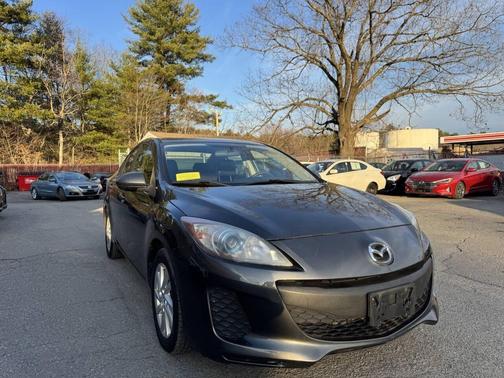 Gray 2012 Mazda Mazda3 s Grand Touring
