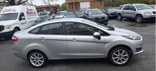 2017 Ford Fiesta SE