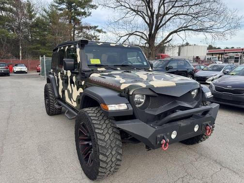 Green 2021 Jeep Wrangler Unlimited Rubicon