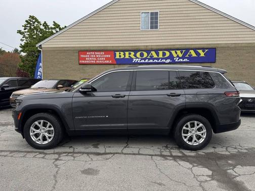 Baltic Gray Metallic Clearcoat 2024 Jeep Grand Cherokee L Limited
