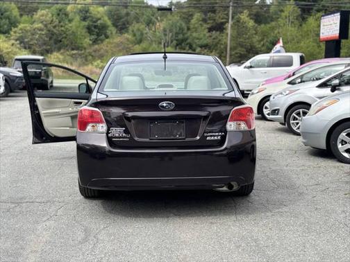 2012 Subaru Impreza 2.0i Premium